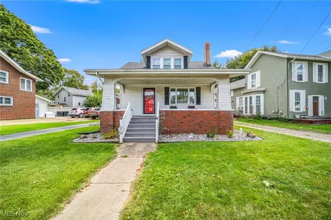 2020 W Prospect Rd, Ashtabula, OH 44004 photo 2