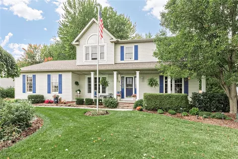 7961 Champaign Dr, Mentor, OH 44060