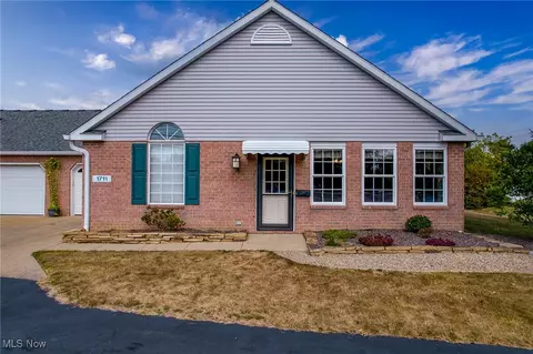 1711 Batavia St NW, Uniontown, OH 44685