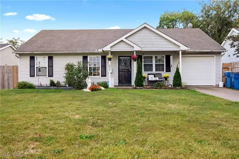 1536 E 29th St, Lorain, OH 44055