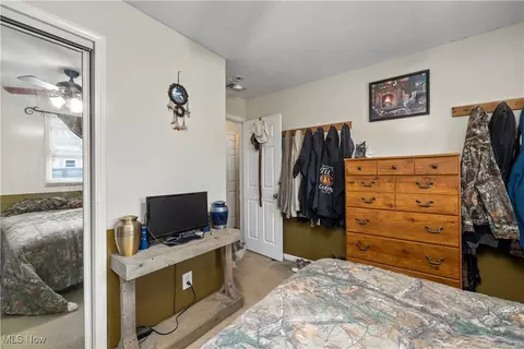 182 Warren Ave, Elyria, OH 44035 photo 20