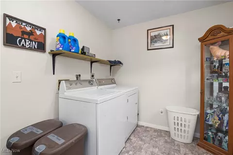 182 Warren Ave, Elyria, OH 44035 photo 15