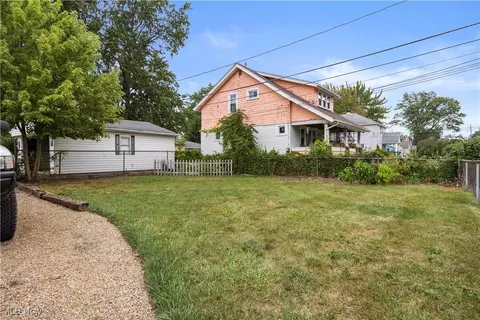 182 Warren Ave, Elyria, OH 44035 photo 26