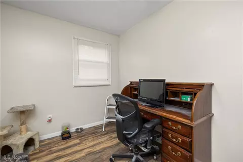 182 Warren Ave, Elyria, OH 44035 photo 22