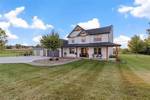 7669 Richland Rd NE, Rushville, OH 43150