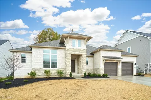 3694 Preserve Ct, Fairlawn, OH 44333