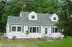 7117 Risden Rd, Vermilion, OH 44089