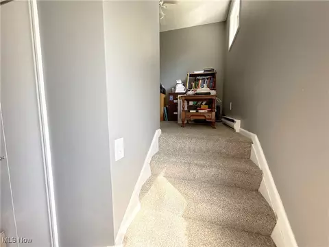 Entry Way - 6321 Baldwin Blvd, Lorain, OH 44053 photo 3 of 6