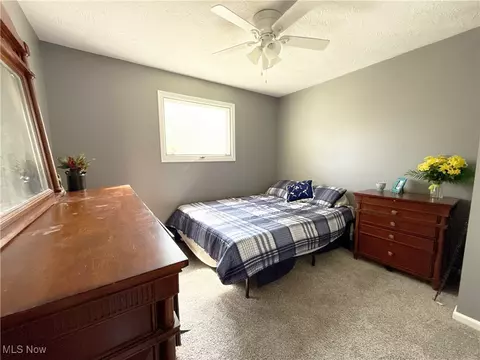 Bedroom - 6321 Baldwin Blvd, Lorain, OH 44053 photo 4 of 10
