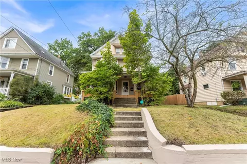 186 Rhodes Ave, Akron, OH 44302