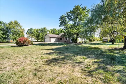 Exterior - 12567 Eby Rd, Creston, OH 44217 photo 7 of 10