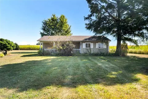 Exterior - 12567 Eby Rd, Creston, OH 44217 photo 9 of 10