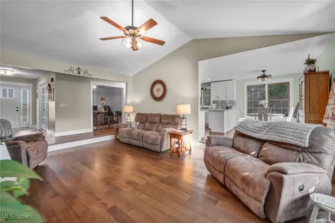 Entry Way - 12567 Eby Rd, Creston, OH 44217 photo 1 of 3