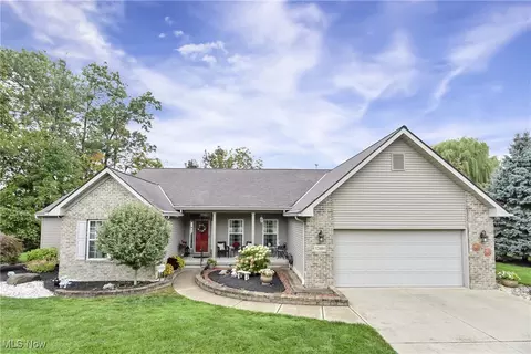 32800 Avon Rd, Avon, OH 44011