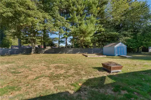 1342 Shields Rd, Youngstown, OH 44511 photo 31