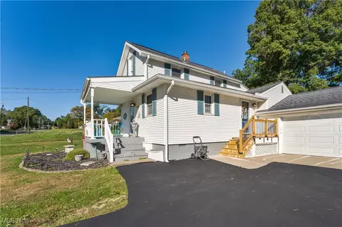 1342 Shields Rd, Youngstown, OH 44511 photo 3