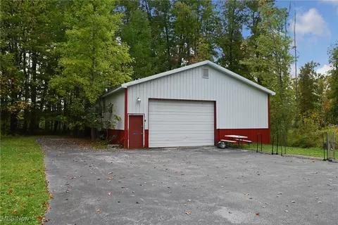 6610 6th Ave, Andover, OH 44003 photo 4