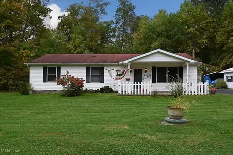 6610 6th Ave, Andover, OH 44003