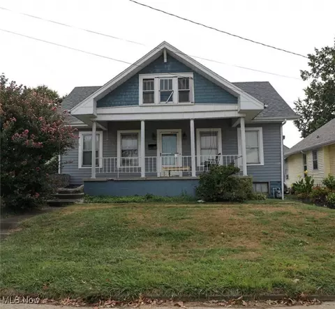 2904 7th Ave, Vienna, WV 26105
