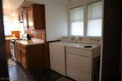 2904 7th Ave, Vienna, WV 26105 photo 13