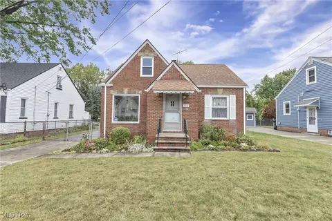 5714 Stickney Ave, Cleveland, OH 44144