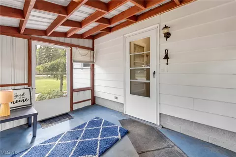Exterior - 390 Hilliard Rd, Elyria, OH 44035 photo 7 of 7