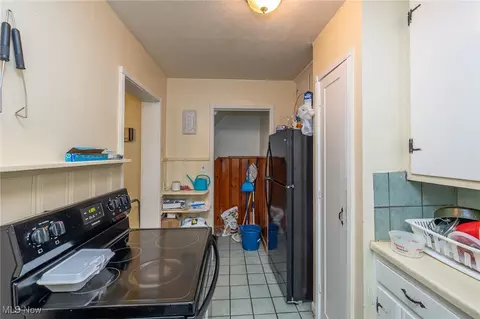 253 E 250th St, Euclid, OH 44132 photo 14