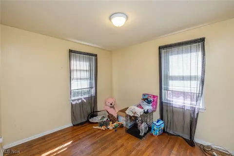 253 E 250th St, Euclid, OH 44132 photo 18