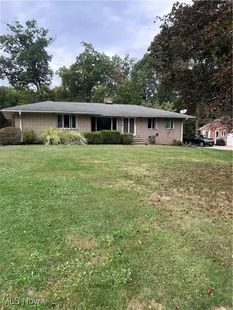 8223 Montello Rd, Independence, OH 44131
