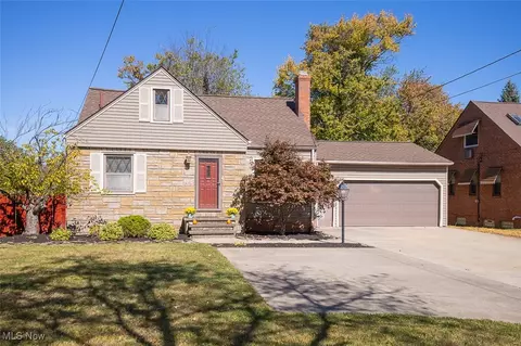 6835 E Pleasant Valley Rd, Independence, OH 44131
