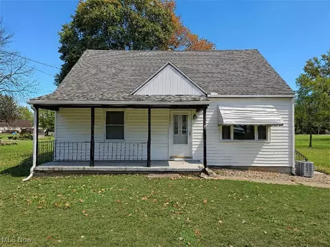 3985 Etter Rd, Mogadore, OH 44260