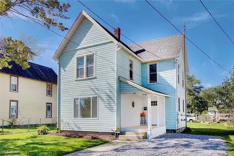 145 N 17th St, Sebring, OH 44672