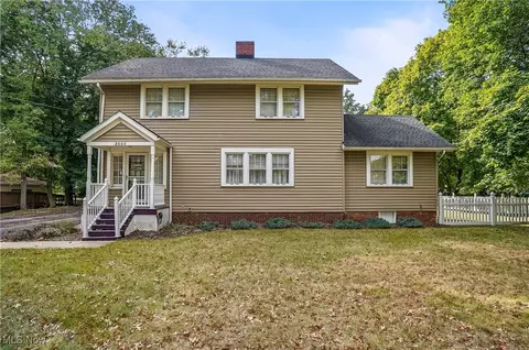 3666 Darrow Rd, Stow, OH 44224