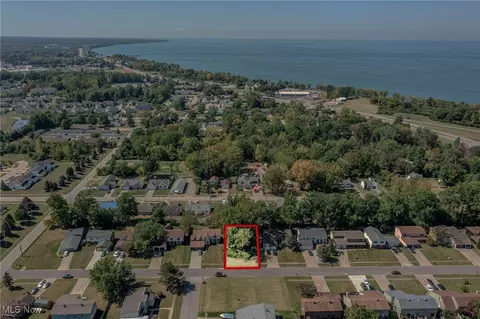 2918 Forest Lane, Lorain, OH 44053 photo 11