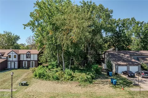 2918 Forest Lane, Lorain, OH 44053 photo 6