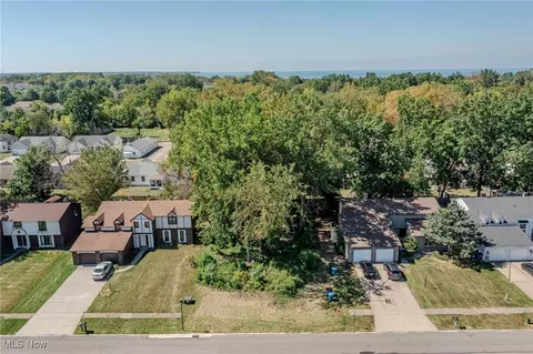 2918 Forest Lane, Lorain, OH 44053