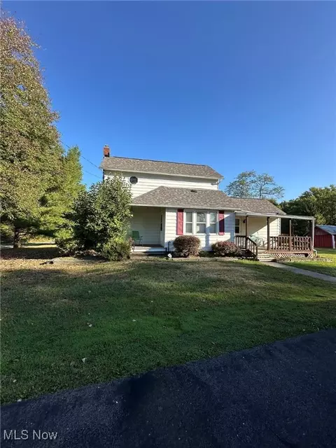 2332 Mcclintocksburg Rd, Deerfield, OH 44411