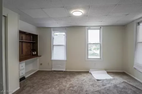 370 E Thornton St, Akron, OH 44311 photo 5