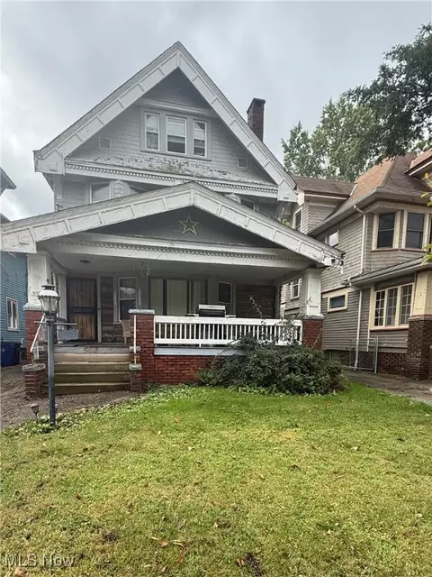 9108 Parmelee Ave, Cleveland, OH 44108