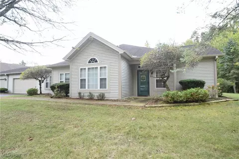 138 Wilcox Rd, Austintown, OH 44515