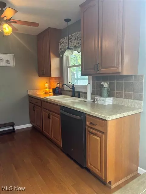 116 Loperwood Ln, Lagrange, OH 44050 photo 7