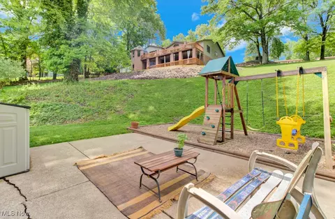 121 W Mohawk Dr, Malvern, OH 44644 photo 34
