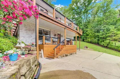 121 W Mohawk Dr, Malvern, OH 44644 photo 33