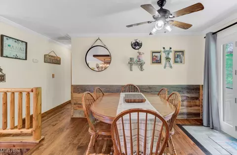 121 W Mohawk Dr, Malvern, OH 44644 photo 16
