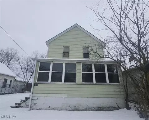 4309 E 73 St, Cleveland, OH 44105