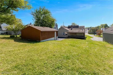 491 Spring St, Struthers, OH 44471 photo 35