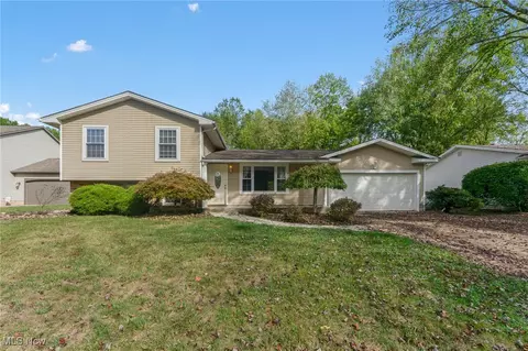 Exterior - 7603 Red Fox Dr, Boardman, OH 44512 photo 4 of 4