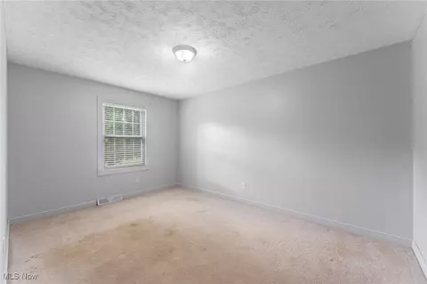 Bedroom - 7603 Red Fox Dr, Boardman, OH 44512 photo 3 of 6
