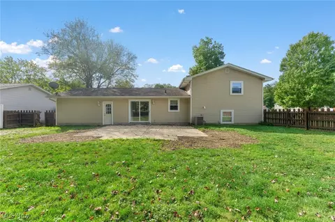 Exterior - 7603 Red Fox Dr, Boardman, OH 44512 photo 1 of 4