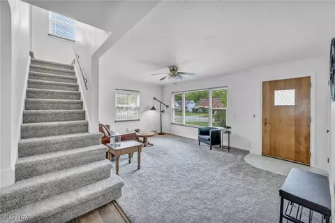 297 E 260th St, Euclid, OH 44132 photo 26
